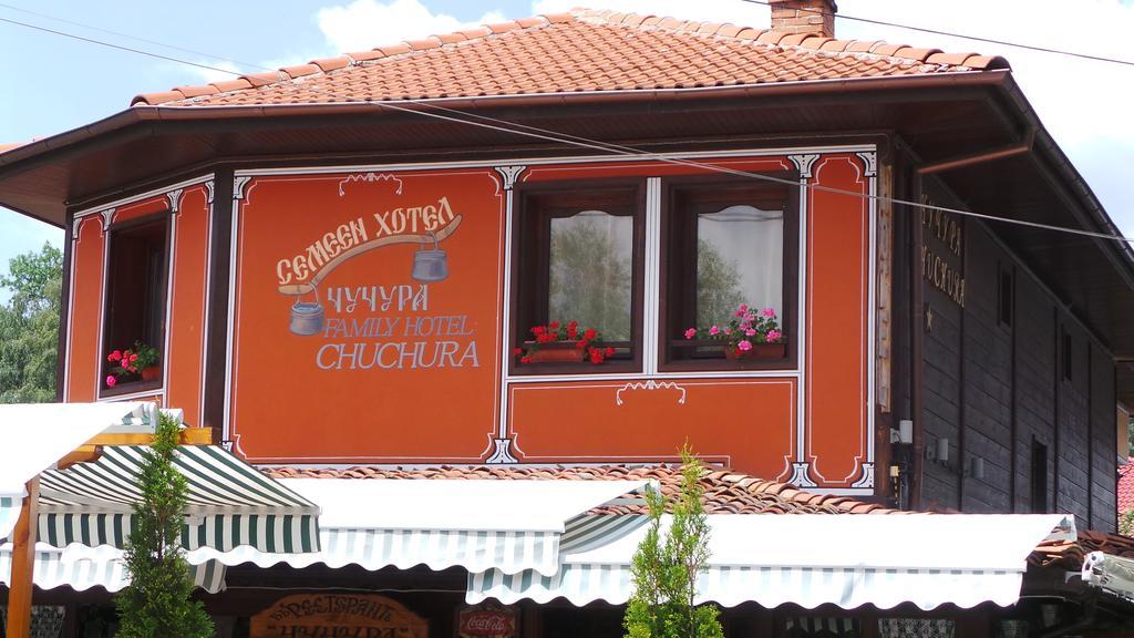 Chuchura Family Hotel Koprivshtitsa Buitenkant foto